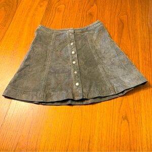 Abercrombie Skirt Faux Suede Size 4 Mini olive green